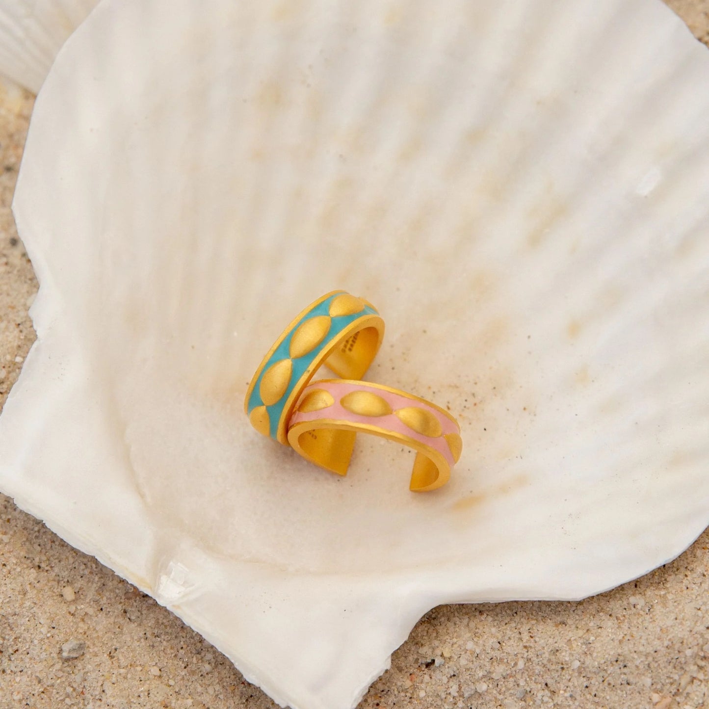 Costal Enamel Ring