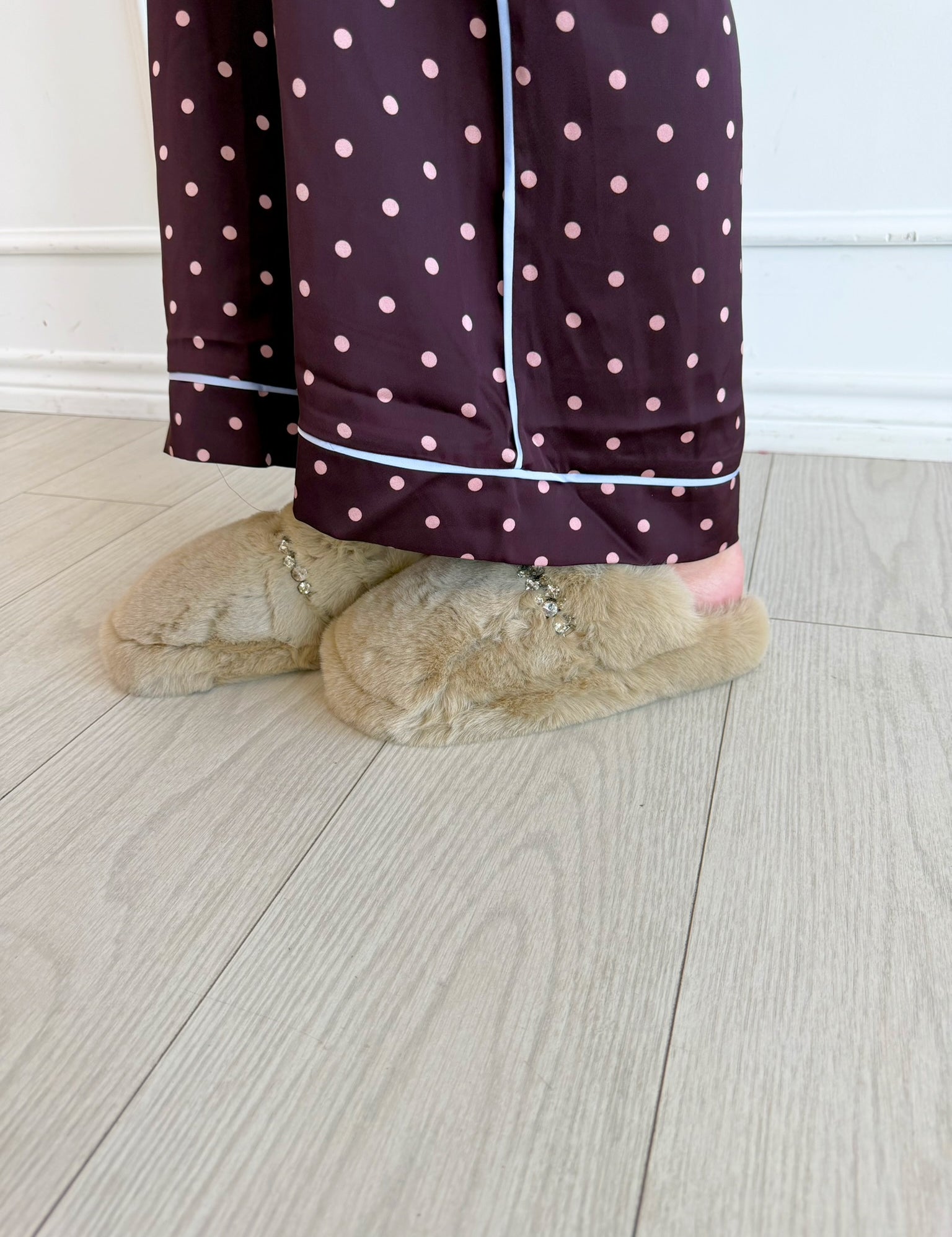Taupe Frost Slipper