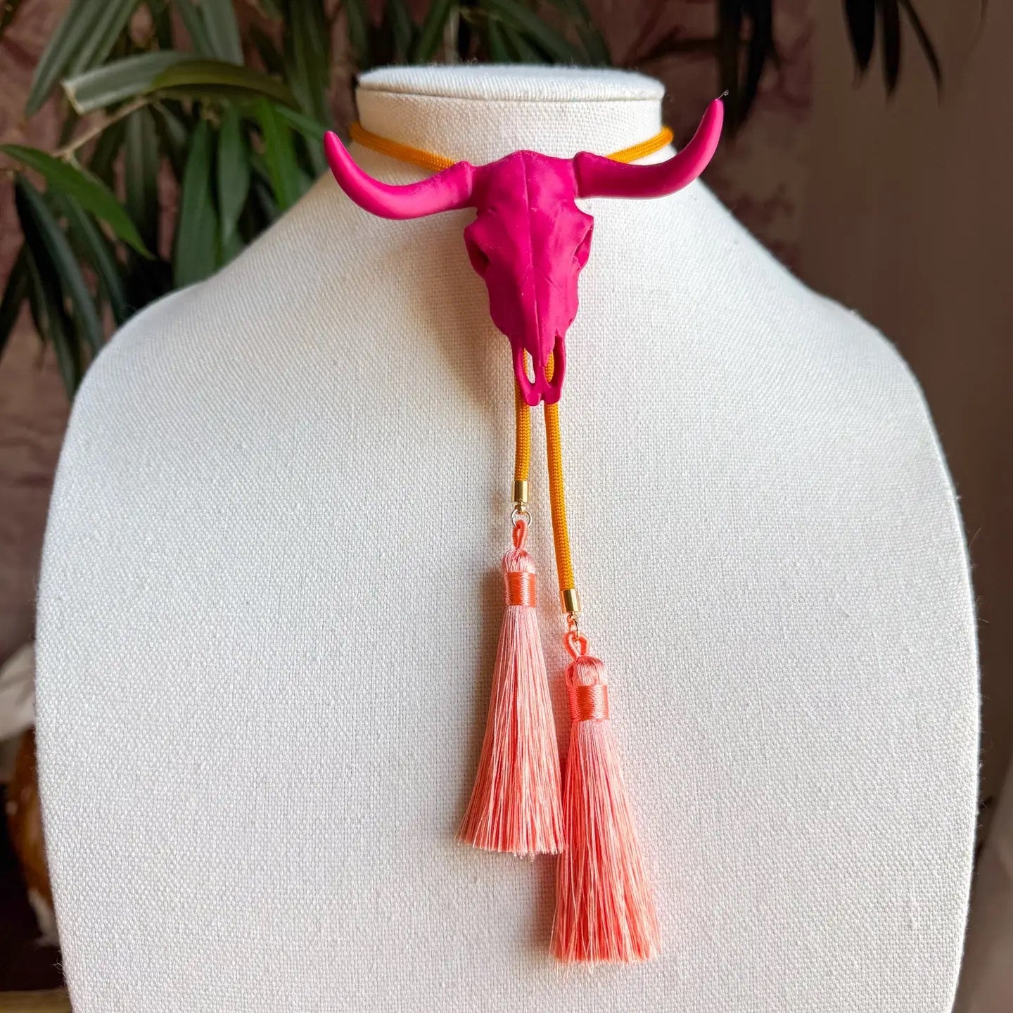 Raspberry Longhorn Bolo