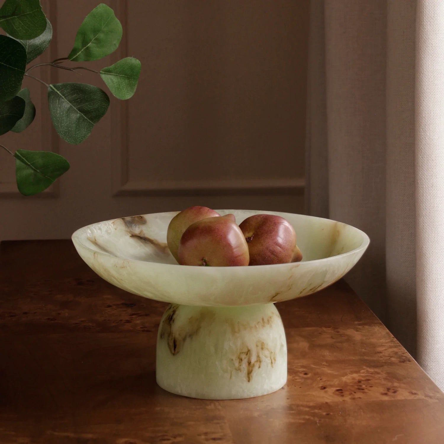 Giada Jade Pedestal