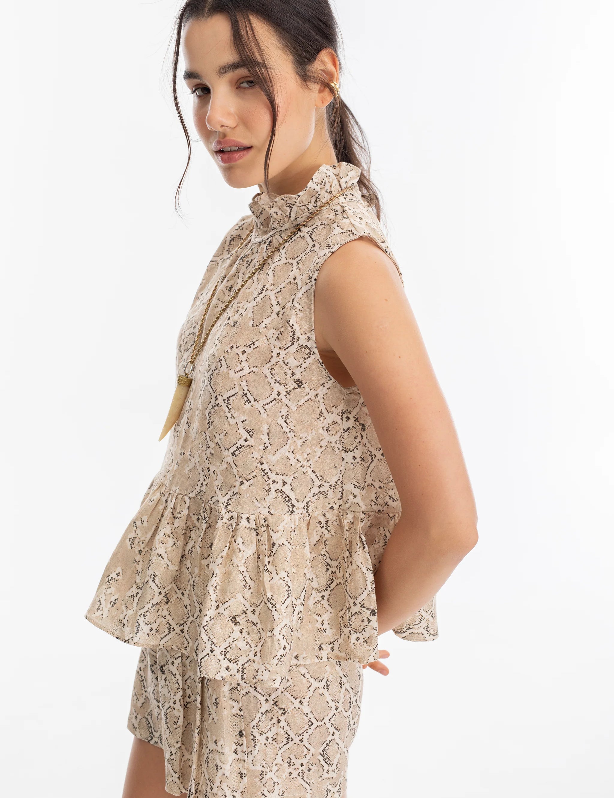 Daisy Metallic Linen Top