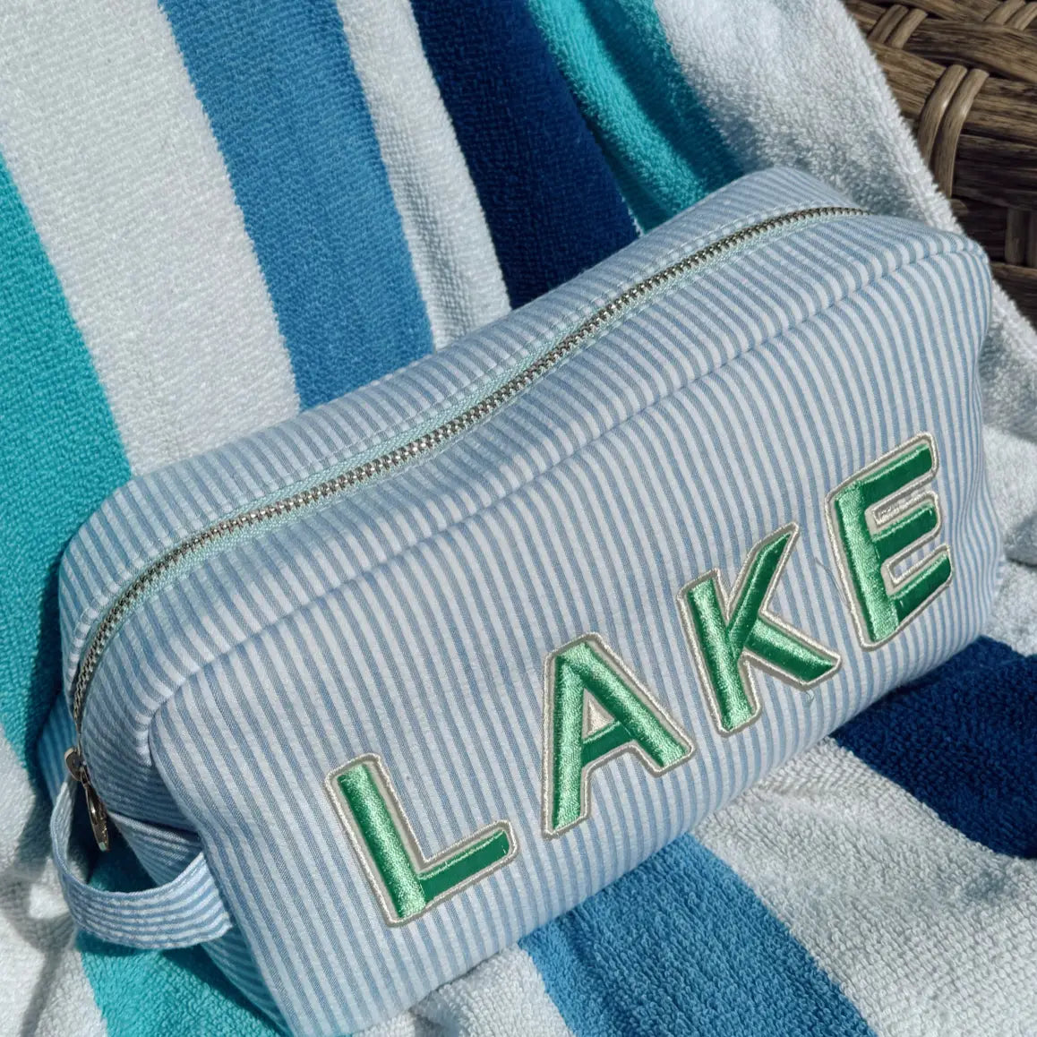 LAKE Striped Pouch